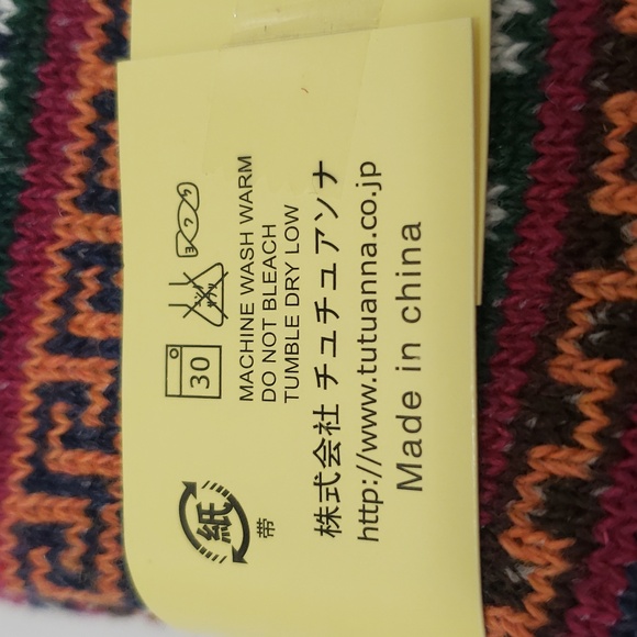 NWT Tutu-Anna Womens Colorful Fair Isle Design Warm & Comfy Crew Knit Socks - Picture 4 of 4